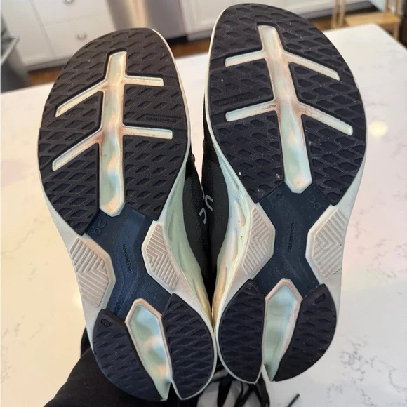 ON cloud eclipse - Picture 8 of 8